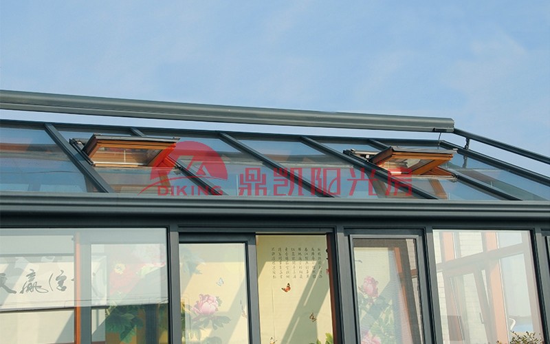 陽(yáng)光房千萬(wàn)不要玻璃頂是真的嗎？陽(yáng)光房如何隔熱？